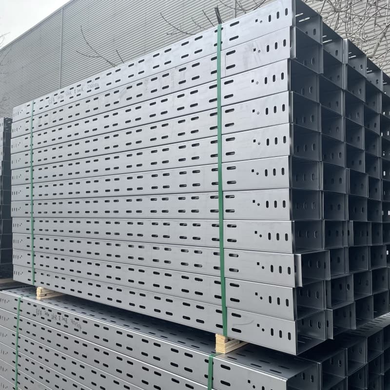 Ulgurji tirqishli simi tokchalari