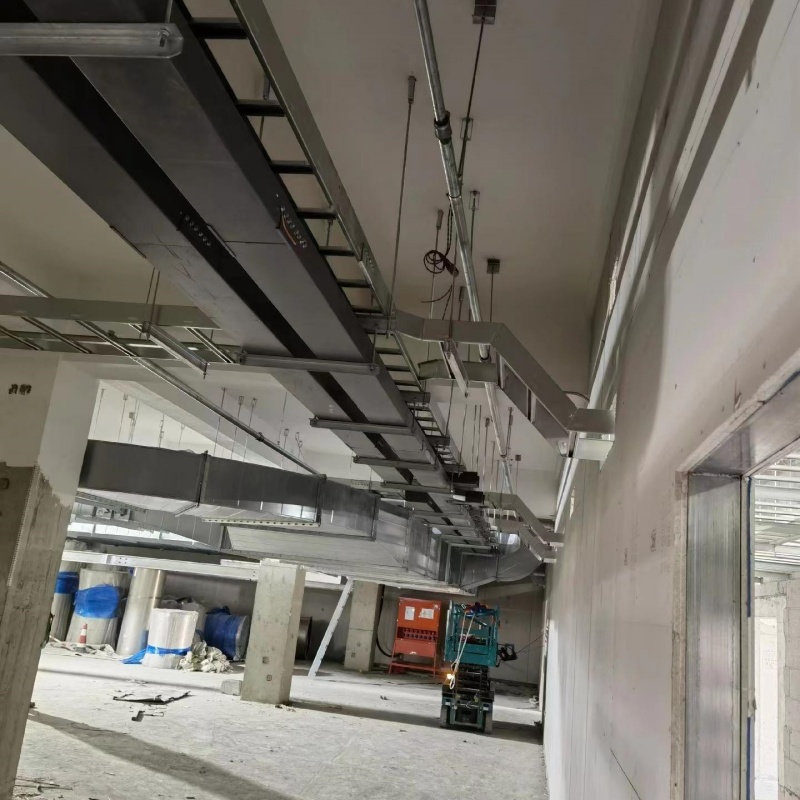 Ulgurji to'xtatilgan kabel tokchalari