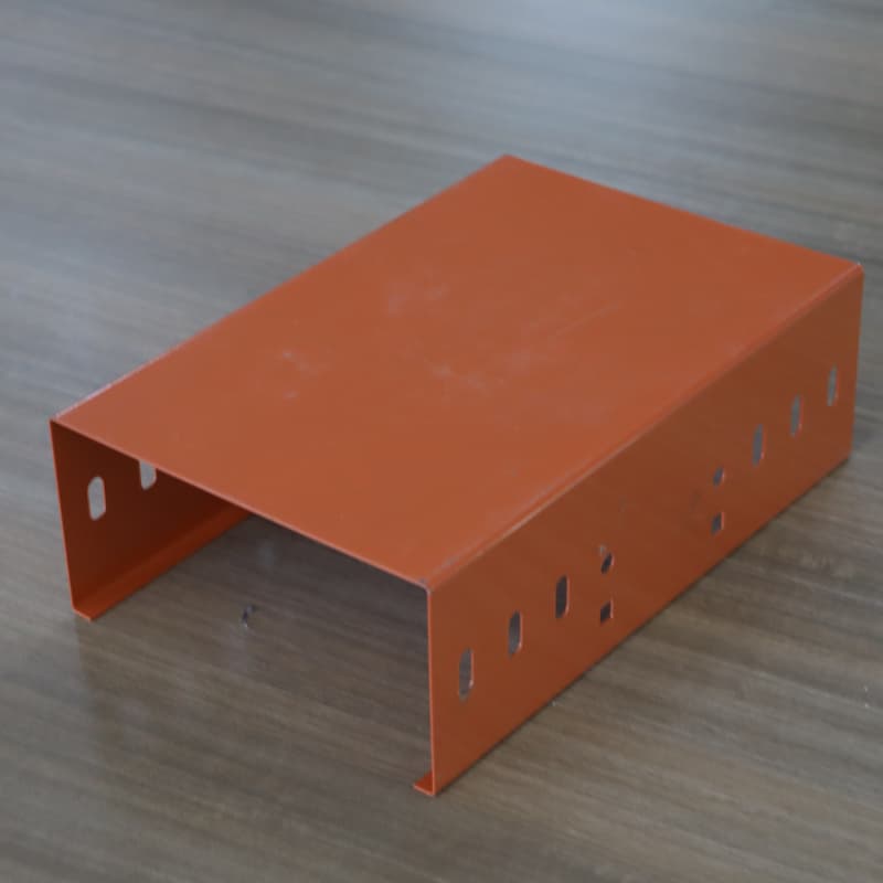 Olovga chidamsiz simi teshigi