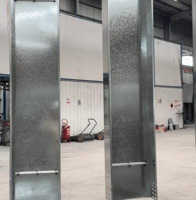 Moslashtirilgan devorga o'rnatiladigan kabel tray