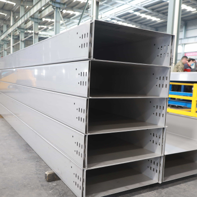 Zanglamaydigan po'latdan yasalgan simi tagligi