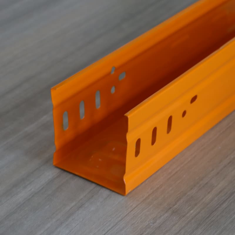 Gofrirovka qilingan ko'prik ramkasi